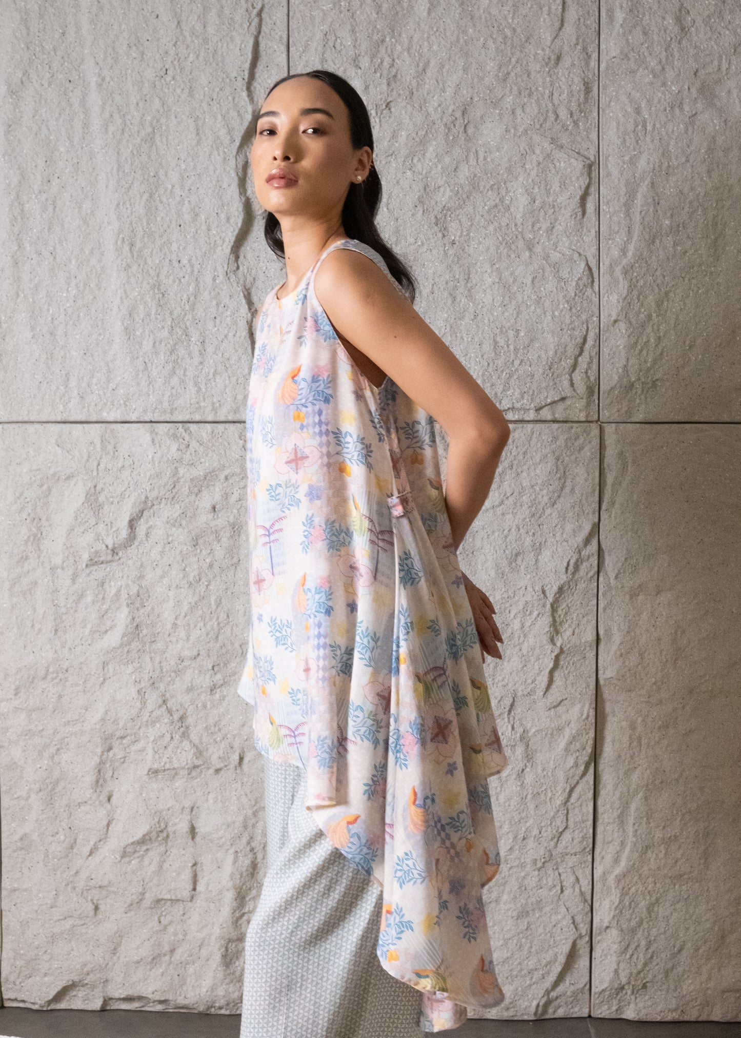 Jolie Assymetrical Top Set