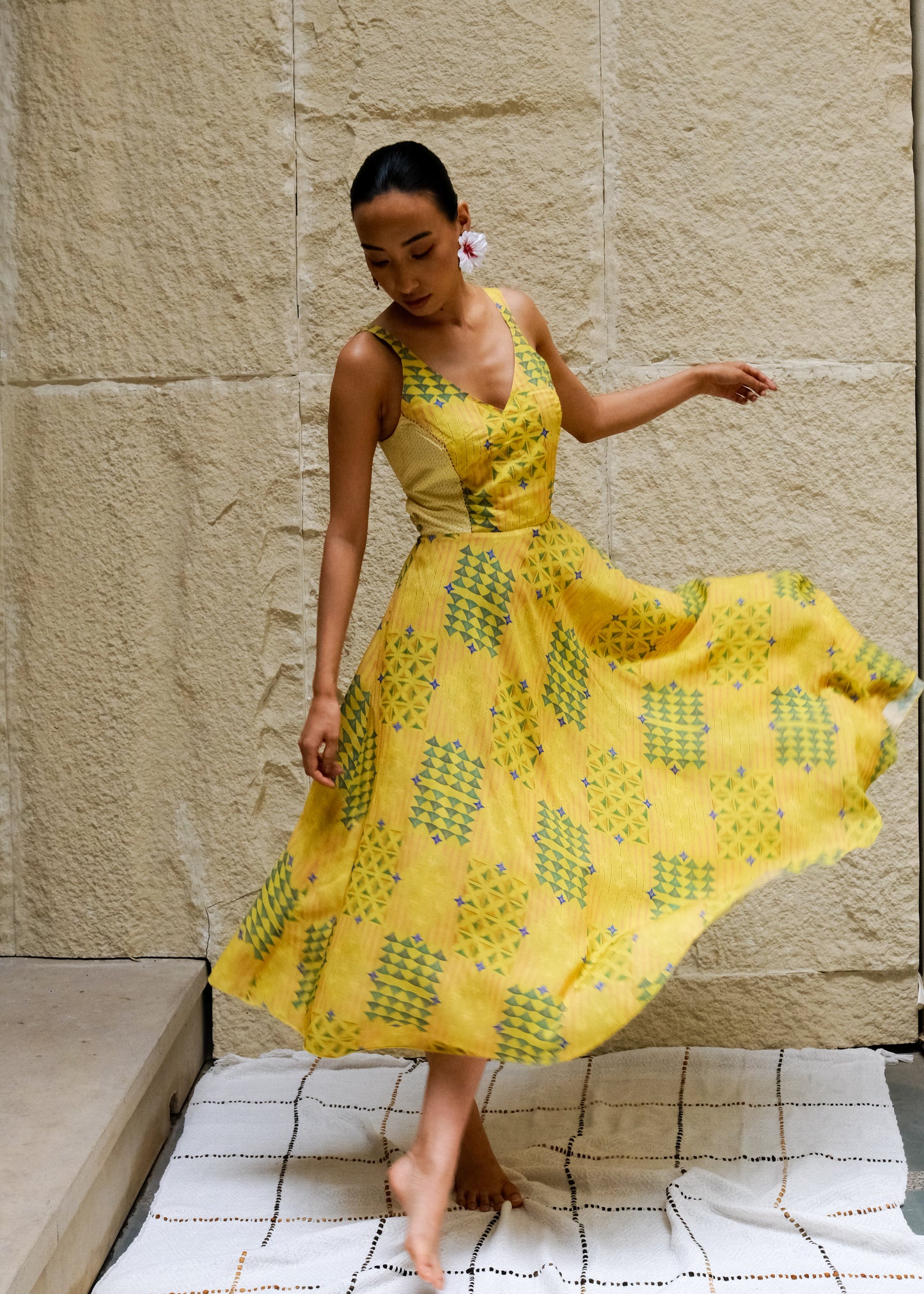 Belle Princess Cut Dress
